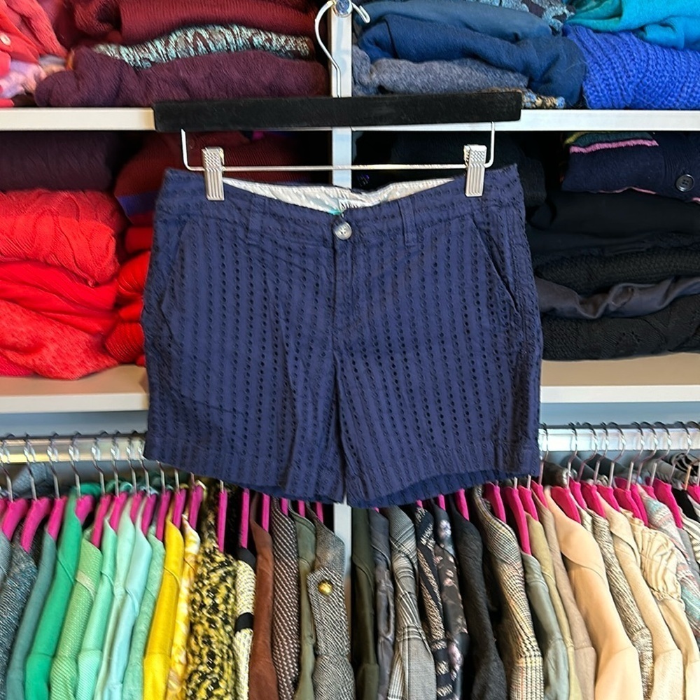 Merona navy eyelet shorts size 2